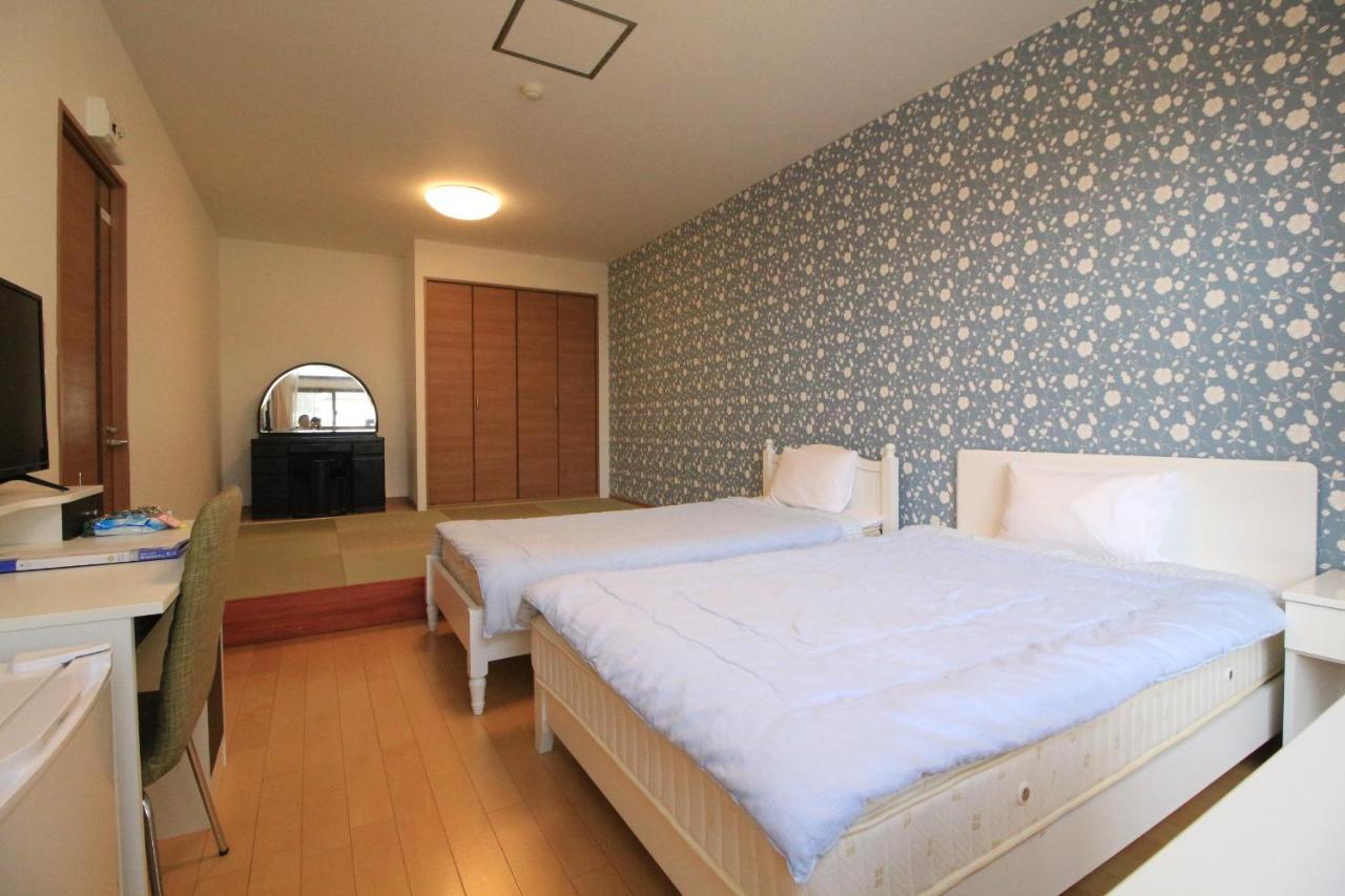 Hotel Swan Lake Nagara Nagara  Εξωτερικό φωτογραφία